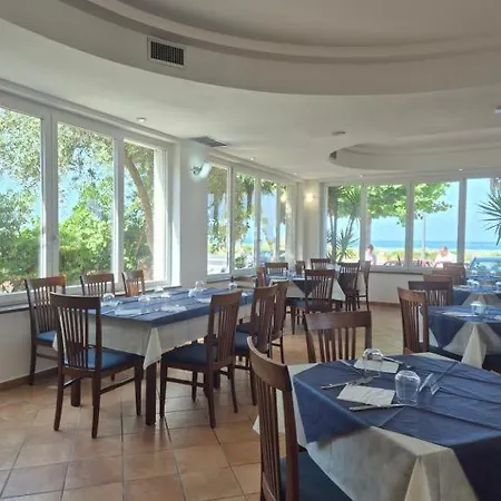 Hsdominicus Отель Чирелла